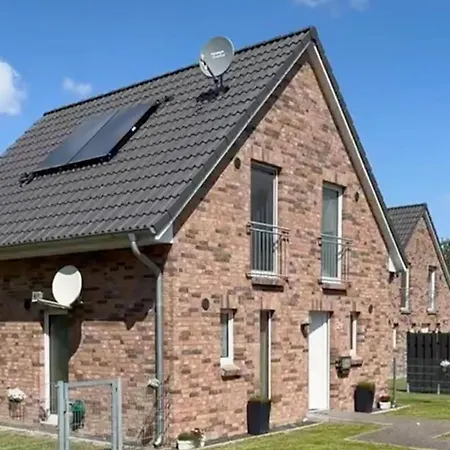 Ferienhaus Bobby Holiday home *